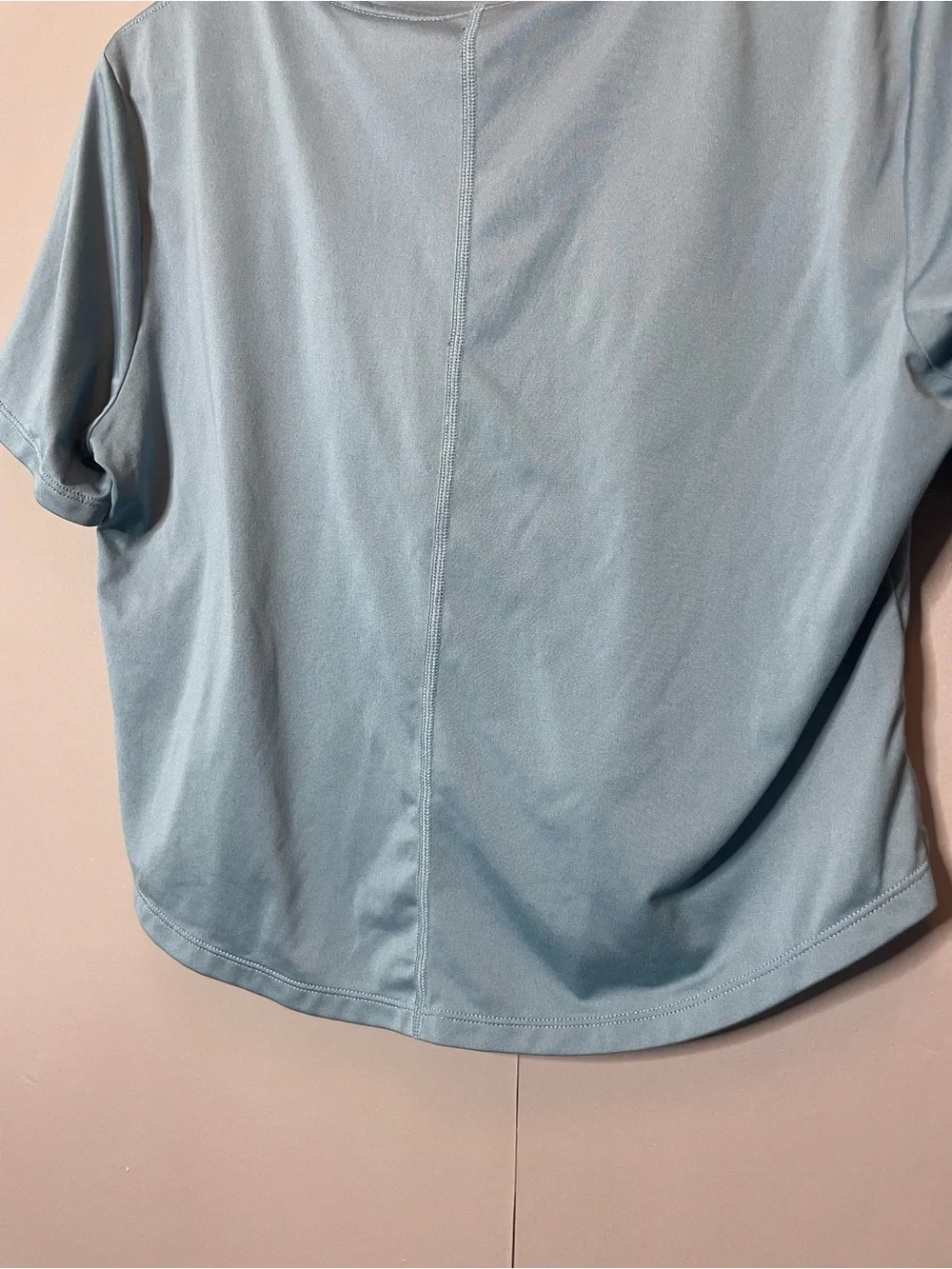 Nike Women's Light Blue Short Sleeve Dri-FIT Tee Cropped T-Shirt Medium Teal